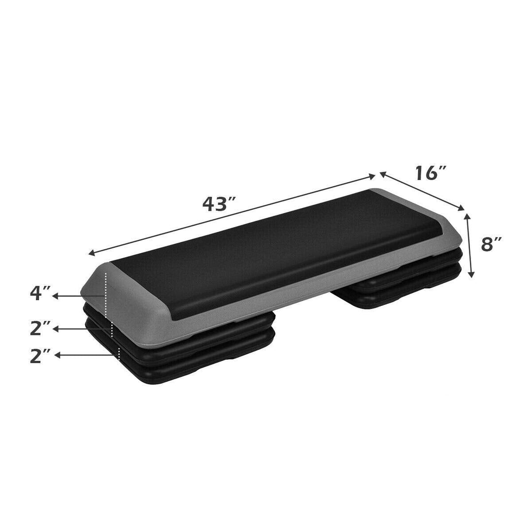 Goplus 43'' Step Platform Adjustable Fitness Aerobic Stepper 4" - 6" - 8" Non-Stick Surface W/Risers (Gray)