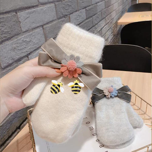 "50 Pcs Tiny Resin Bees Decor Bumblebee Decorations Bumble Bee Shaped Craft Embellishment for Embellish Card Making Decoration Yellow "