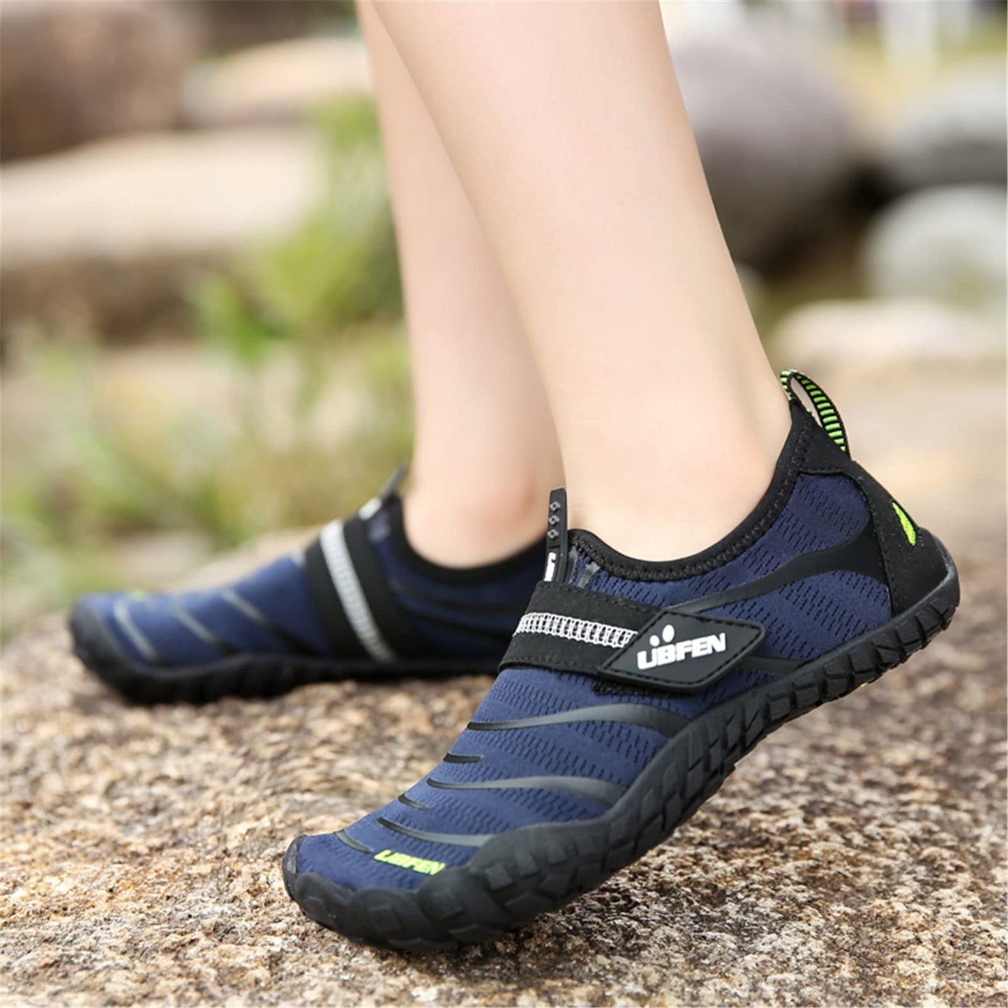UBFEN Water Shoes for Kids Boys Girls Aqua Socks Barefoot Beach Sports Swim Pool Quick Dry Lightweight Toddler Little Big Kid A Blue White 8 Toddler