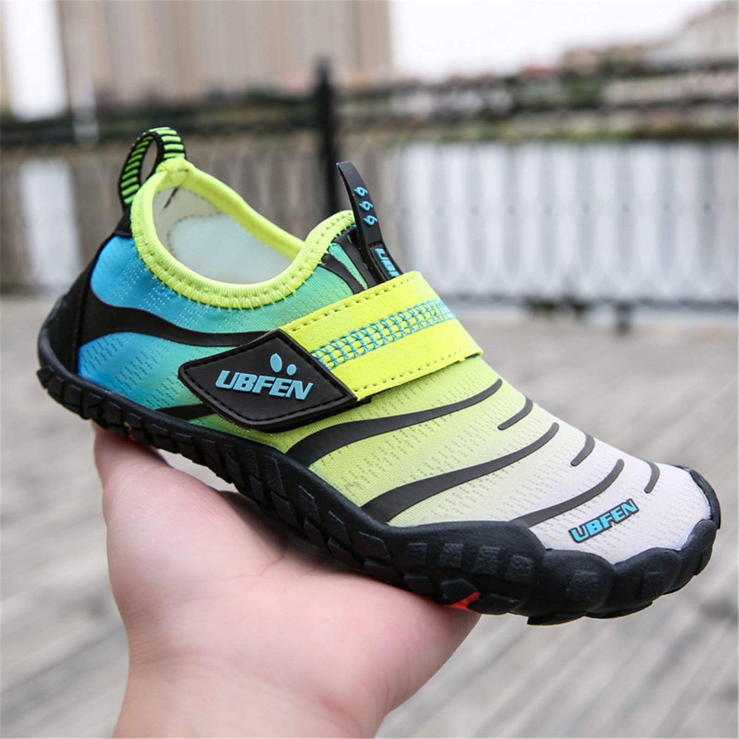 UBFEN Water Shoes for Kids Boys Girls Aqua Socks Barefoot Beach Sports Swim Pool Quick Dry Lightweight Toddler Little Big Kid B Blue Grey 8 Toddler