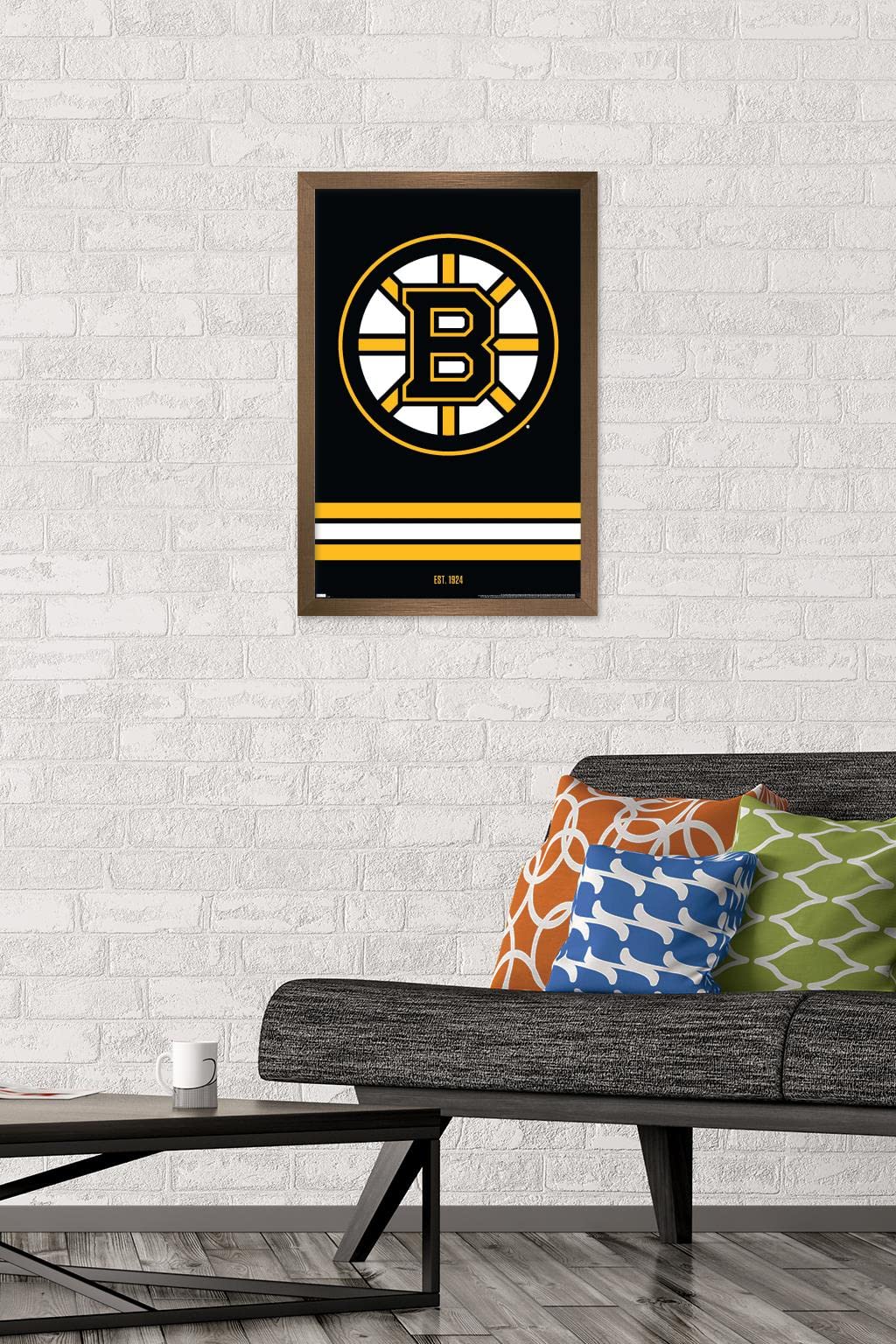 Trends International NHL Boston Bruins - Logo 21 Wall Poster, 14.725" x 22.375", Bronze Framed Version