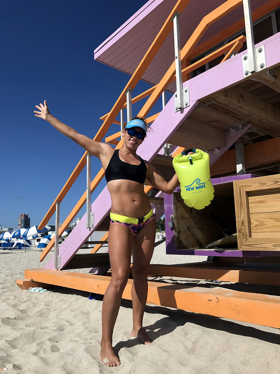 New Wave Swim Buoy - Swim Safety Float and Drybag for Open Water Swimmers, Triathletes, Kayakers and Snorkelers, Highly Visible Buoy Float for Safe Swim Training (20 Liter - Large)