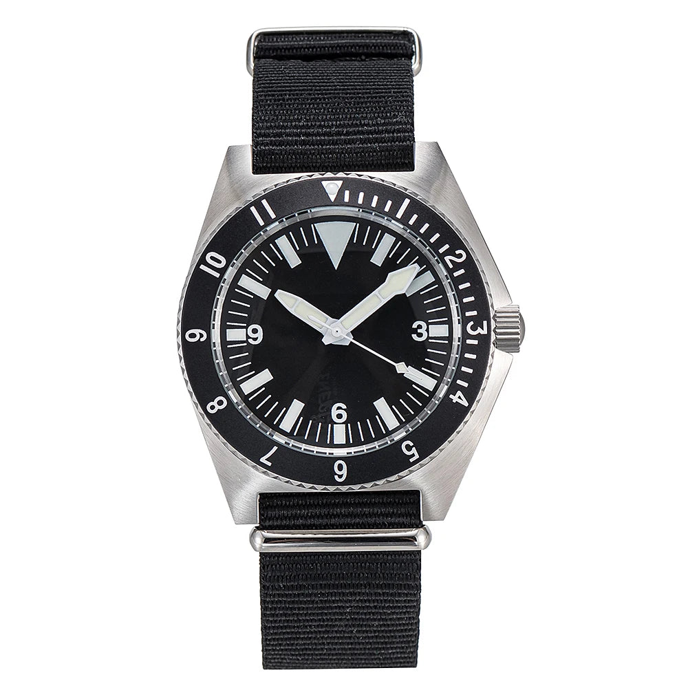 QM "Vietnam" Quartz Wristewatches US Special Forces UDT Military Men's 300M Diver Super Light Japan VH31 Movement SM8019BA