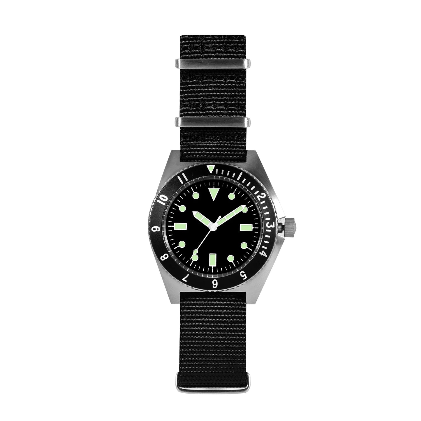 QM "Vietnam" Quartz Wristewatches US Special Forces UDT Military Men's 300M Diver Super Light Japan VH31 Movement SM8019BA