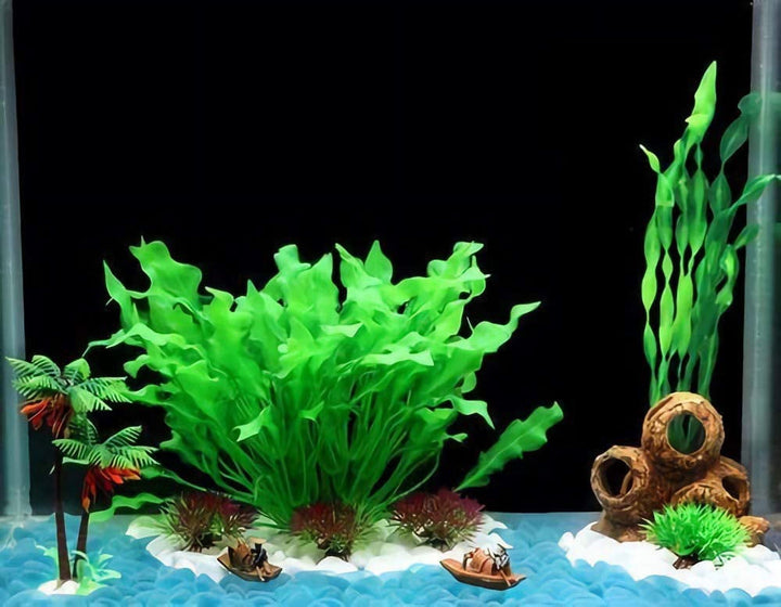 Green Plastic Aquarium Tank Grass Decoration 9.5" Tall Broad Leaf Artificial Aquatic Plants, Aquarium Water Grass for Fish Tank Decoration.