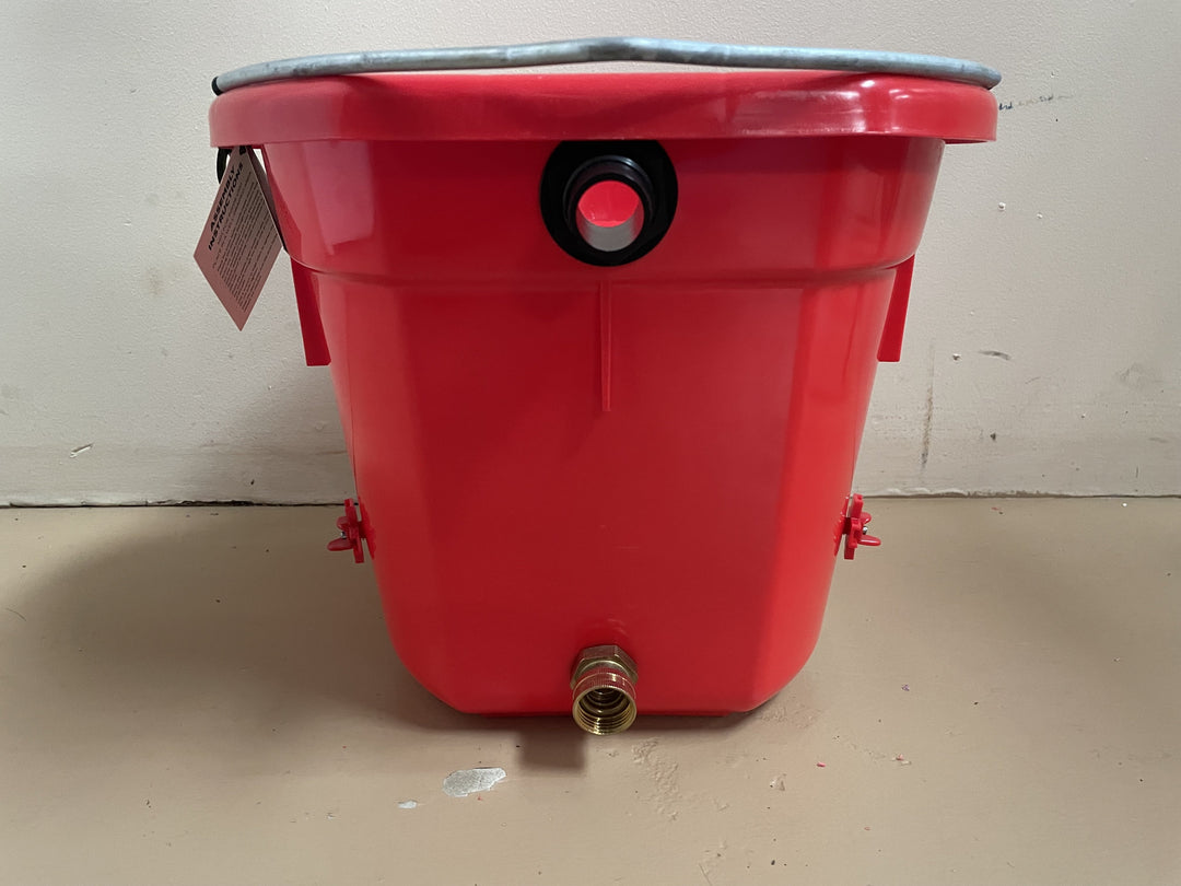 Cowboy's Self-Cleaning Red Chicken Waterer with Nipples