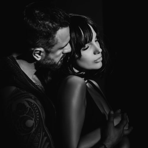 ARMENIA WOOD Niche Collection Dubai 100 ML (3.4 oz) EDP for Men and Women - Woody Oriental Perfume with Iris, Guaiac Wood, and Patchouli - Long-Lasting Unisex Fragrance