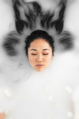 Bathorium Milk Mineral Bath Soak, Made with Coconut, Dead Sea Salt & Vanilla Bean CO2, Ideal for Hydration, pH Balanced Coconut Scented Bath Soak for Women, Approximately 5 Baths, 23 oz