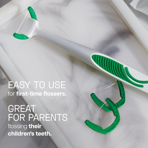 Reach Ultraclean Access Flosser Bundle, Mint, Plaque Remover for Teeth, for Hard to Reach Areas, Oral Care, PFAS-Free, 1 Flosser Starter Kit + 3 Packs Refill Heads