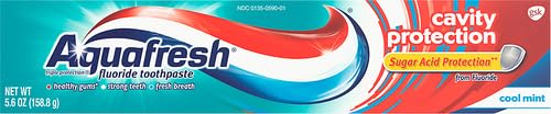 Aquafresh Cavity Protection Fluoride Toothpaste, Cool Mint, 5.6 Ounce (Pack of 3)