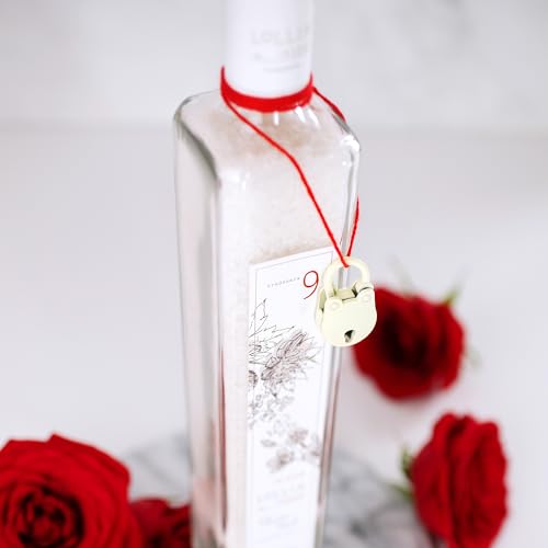 Lollia in Love Bathing Salt, 20 oz. - Bath Essential for Women, Bathtub Accessories, Relaxing Bath Salts for Women, Bath Products, Scented Luxury Bath Salts