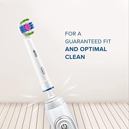 Oral-B 3D White Electric Toothbrush Head with CleanMaximiser Technology, Angled Bristles for Deeper Plaque Removal, Pack of 4, White