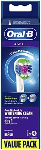 Oral-B 3D White Electric Toothbrush Head with CleanMaximiser Technology, Angled Bristles for Deeper Plaque Removal, Pack of 4, White