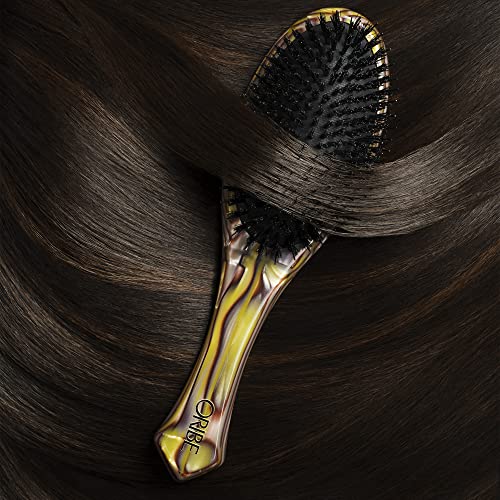 Oribe Flat Brush