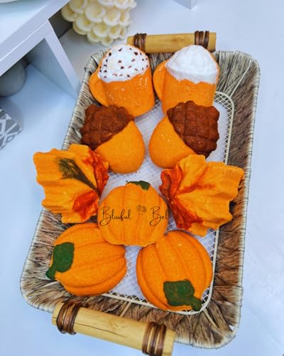 4 pcs Fall Bath Bomb Gift Box, 5oz Pumpkin Bath Bomb, 5oz Mapple Leaf Bath Bomb, 5oz Acorn Bath Bomb, 50z Pumpkin Spice Latte Bath Bomb,