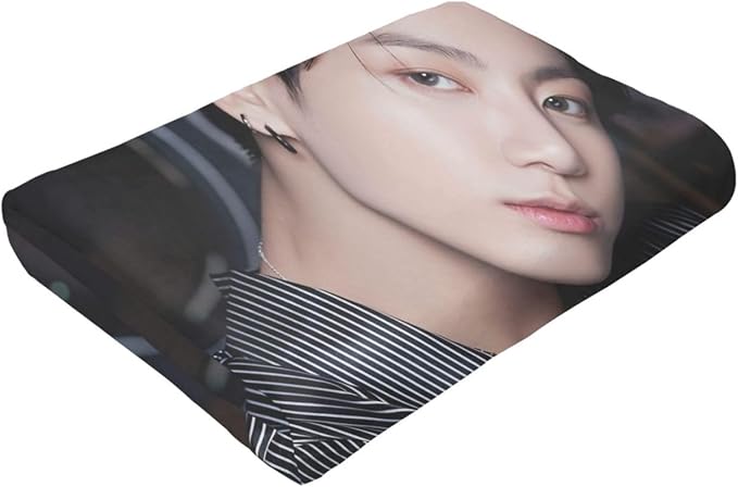 Blanket 40"X50" Soft and Comfortable Warm Fleece Throw Full Picture of Idol Group Blankets Yoga Blankets Beach Blanket Picnic Blankets for Dorm Room Decor Sofa Bed Camping Travel All Season