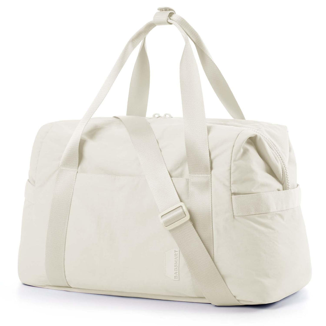BAGSMART BAGSMART Gym Bag for Women, Carry on Weekender Overnight Bag, Travel Duffel Bags with Trolley Sleeve, Personal Item Travel Bag Tote Bag Workout Dance Bag, Beige-34L