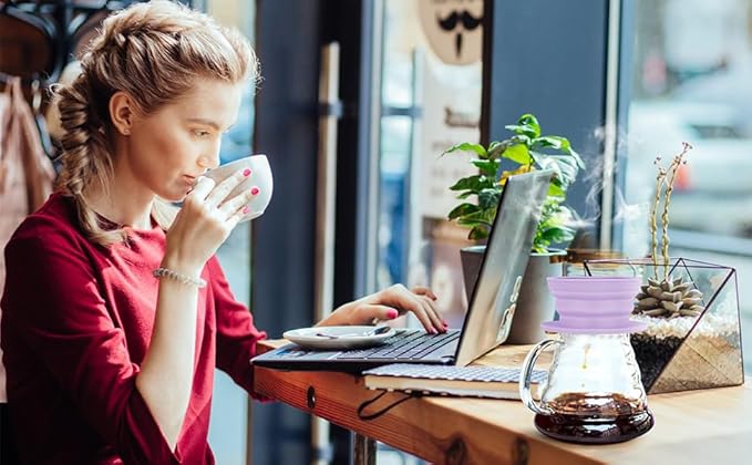 Collapsible Paperless Pour Over Coffee Maker with Stainless Steel Mesh Filter, Silicone Camping Coffee Maker Pour Over for 1~2 Cup, Reusable Collapsible Travel Pour Over Coffee Dripper (Purple)