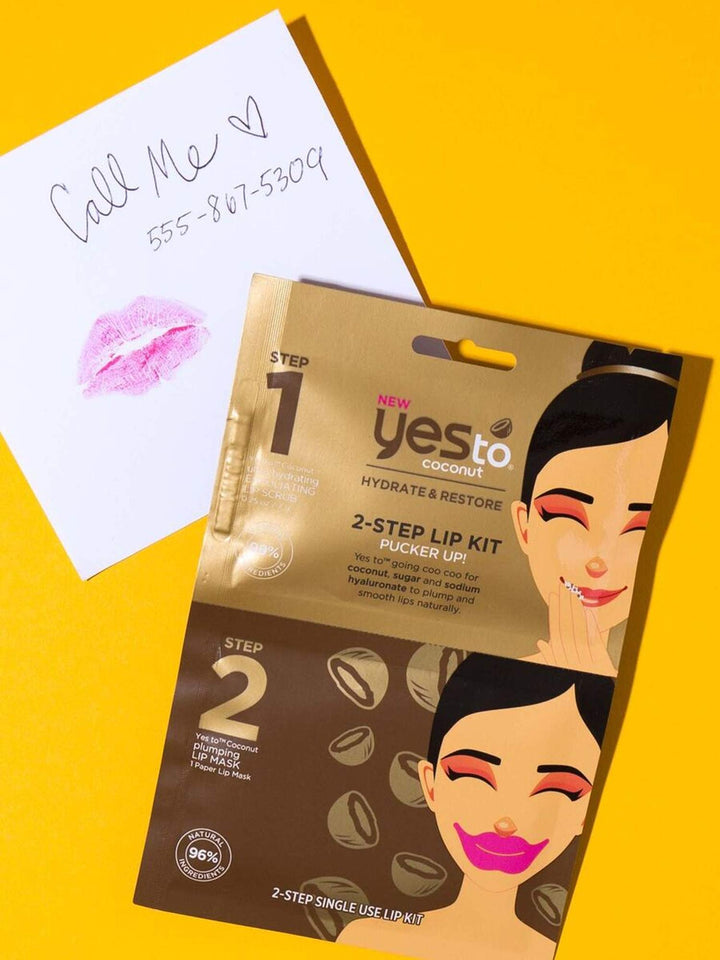 Yes To Coconut 2-Step Single Use Lip Kit Pucker Up Lip Scrub & Mask - Exfoliates, Hydrates & Scrubs Lips For A Perfect Pout