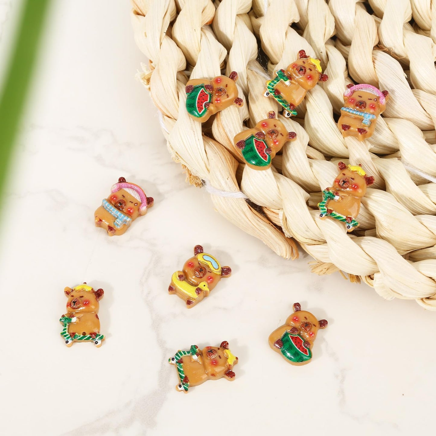 120pcs Mini Capybara Decor, Resin Tiny Capybara Dollhouse Miniatures Resin Animals Miniature Animal Desktop for Dollhouse Micro Landscaping Decoration