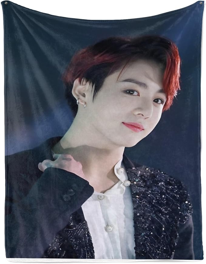 Blanket 40"X50" Soft and Comfortable Warm Fleece Throw Full Picture of Idol Group Blankets