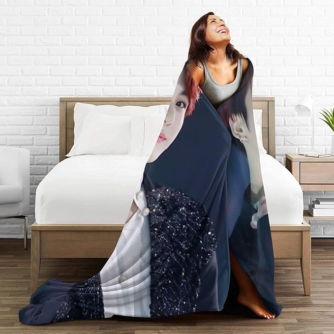 Blanket 50"X60" Soft and Comfortable Warm Fleece Throw Full Picture of Idol Group Blankets