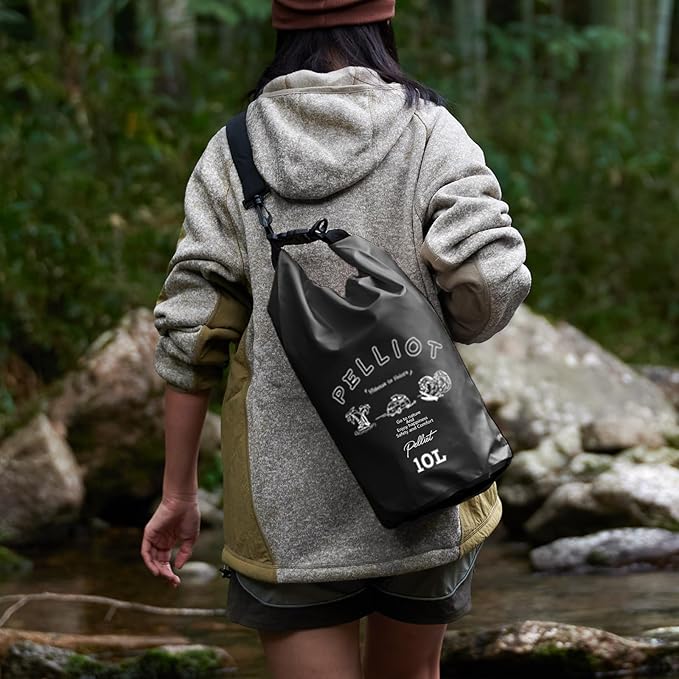 10L Waterproof Dry Bag Tough & Water-repellent Storage Bag with Adjustable Shoulder Strap Lightweight Portable Shoulder Dry Bags for Kayaking Boating Camping Black