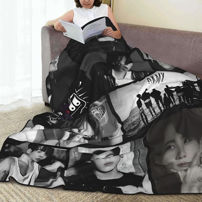 Blanket 40"X50" Soft and Comfortable Warm Fleece Throw Full Picture of Idol Group Blankets Yoga Blankets Beach Blanket Picnic Blankets for Dorm Room Decor Sofa Bed Camping Travel All Season