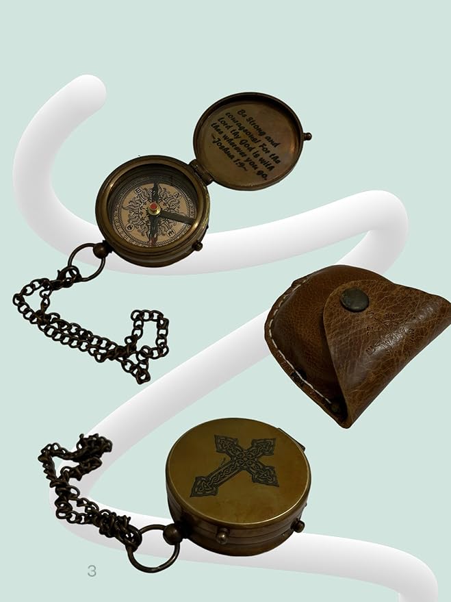 Antique Brass Compass with Detachable Chain & Carrying Case – Vintage Nautical Navigation Tool for Outdoor Hiking, Survival, and Travel – Gift for Collectors and Adventurers