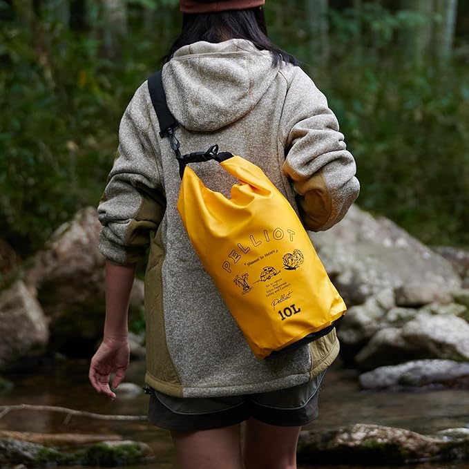 10L Waterproof Dry Bag Tough & Water-repellent Storage Bag with Adjustable Shoulder Strap Lightweight Portable Shoulder Dry Bags for Kayaking Boating Camping Yellow