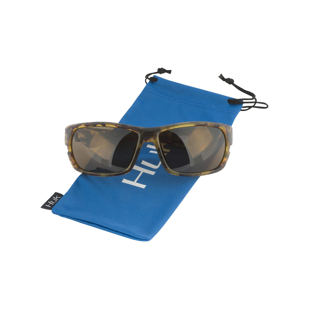 HUK, Polarized Lens Eyewear with Performance Frames, Fishing, Sports & Outdoors Sunglasses Panto, (Challenge) Brown/Tort, Medium