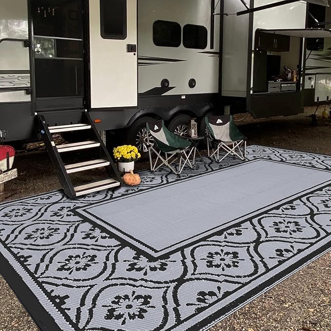 Outdoor Plastic Straw Rug, Waterproof Outdoor Rugs for Patios Clearance, Reversible Area Rug, Large Outside Carpet for Camping, Balcony, RV, Deck, Picnic, Beach (6x9ft Lantern/Black&Grey)