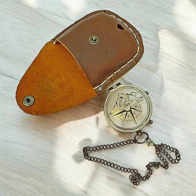 Antique Brass Compass with Detachable Chain & Carrying Case – Vintage Nautical Navigation Tool for Outdoor Hiking, Survival, and Travel – Gift for Collectors and Adventurers