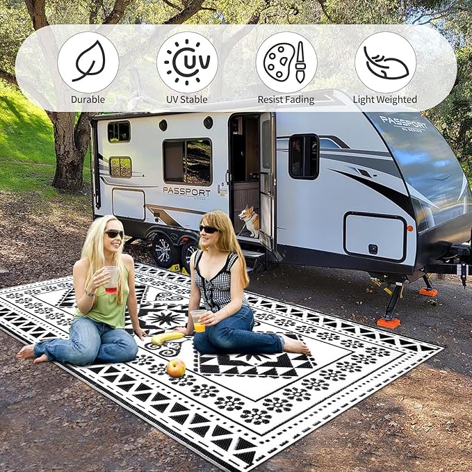 Waterproof Outdoor Rug 5x8ft, Reversible Plastic Straw Mat Rugs for Patio RV Deck Porch Backyard Balcony Camping Picnic Beach Indoor Outdoor Carpet, Black&White
