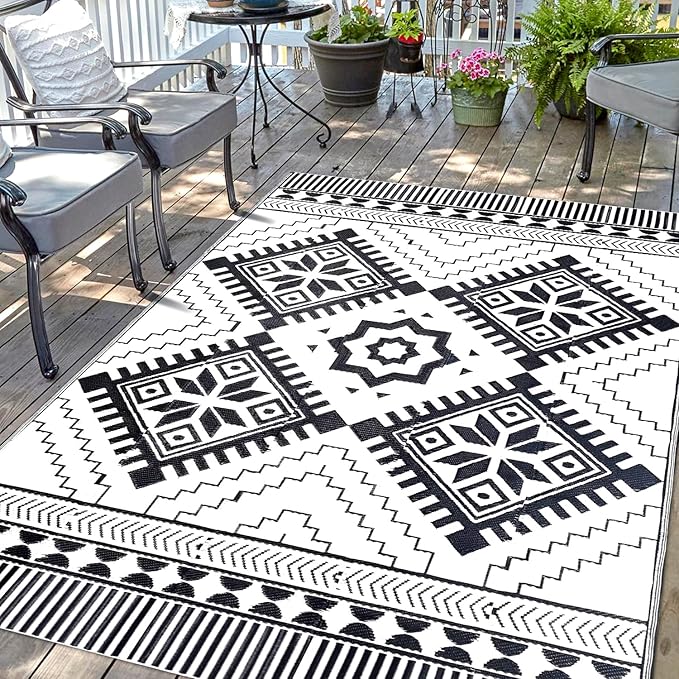 Waterproof Outdoor Rug 5x8ft, Boho Reversible Plastic Straw Mat for Patio RV Deck Porch Backyard Balcony Camping Picnic Beach Indoor Outdoor Carpet, Black&White