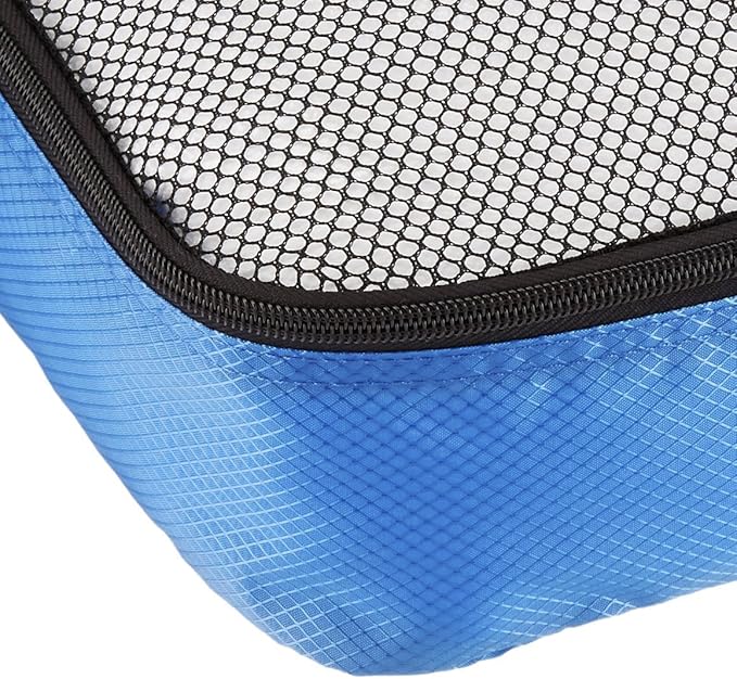 Amazon Basics Packing Cubes for Travel, Packing Organizers Set, 4-Piece-Set (2 Medium And 2 Large) With Double Zipper Pulls and Mesh Top Panel, 100% Durable Polyester, Blue