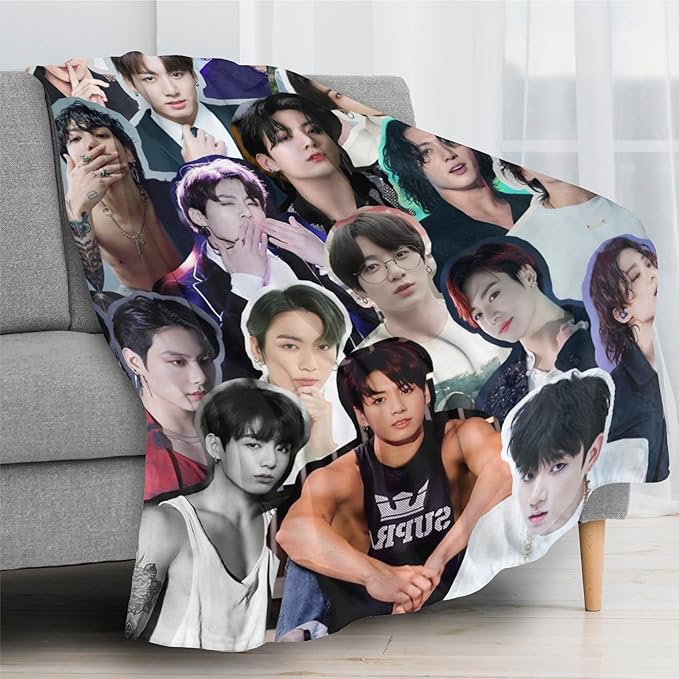 Blanket 40"X50" Soft and Comfortable Warm Fleece Throw Full Picture of Idol Group Blankets