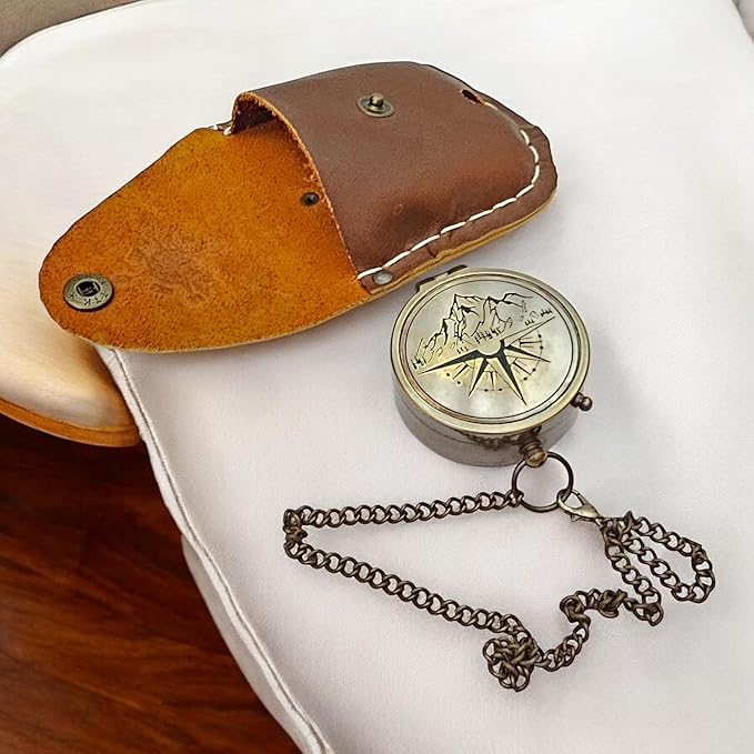 Antique Brass Compass with Detachable Chain & Carrying Case – Vintage Nautical Navigation Tool for Outdoor Hiking, Survival, and Travel – Gift for Collectors and Adventurers