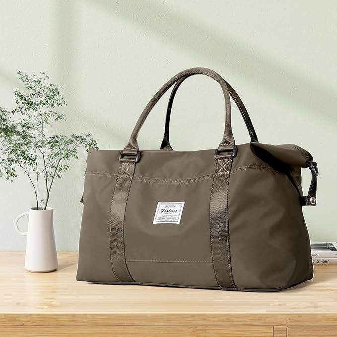 Travel Duffel Bag,Sports Tote Gym Bag,Shoulder Weekender Overnight Bag for Women