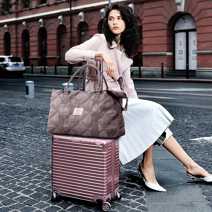 Travel Duffel Bag,Sports Tote Gym Bag,Shoulder Weekender Overnight Bag for Women