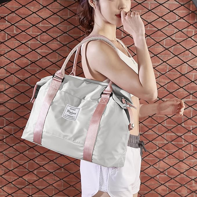 Travel Duffel Bag,Sports Tote Gym Bag,Shoulder Weekender Overnight Bag for Women