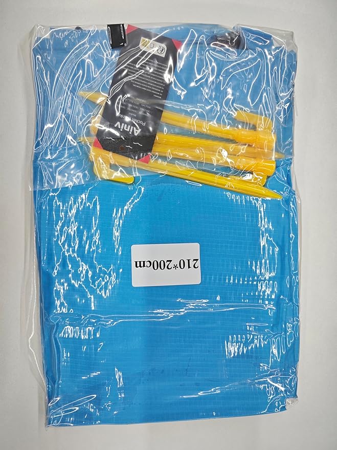 Beach Blanket Beach Mat, Sandproof Waterproof Beach Mat, Extra Large 82 * 79 in (5-7 People) Picnic Blanket with 1 Storage Bag, 1 Carabiner & 4 Fixed Nails for Beach, Camping, Hiking, Picnic