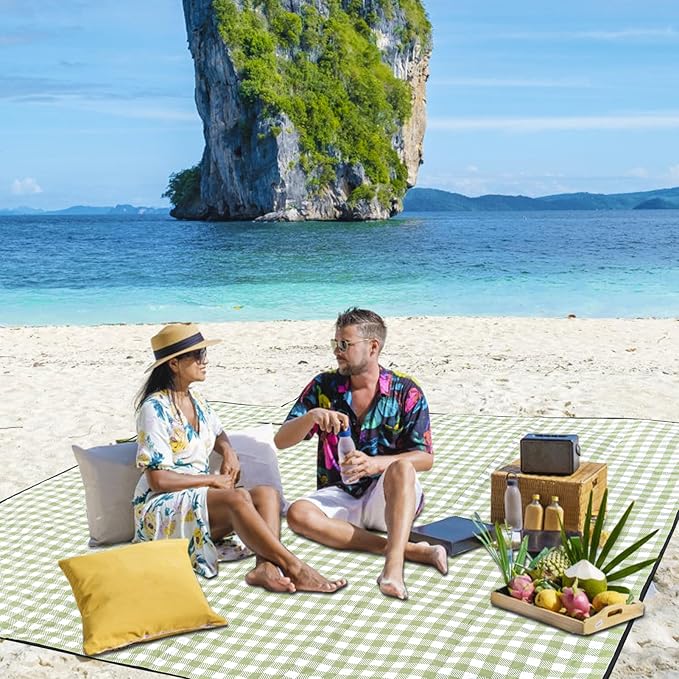 Picnic Blankets Waterproof Sandproof Foldable & Machine Washable, 80''x100'' Extra Large Beach Blankets, Simple Stylish Gingham Outdoor Blankets Grass Lawn Park for Family Camping Party