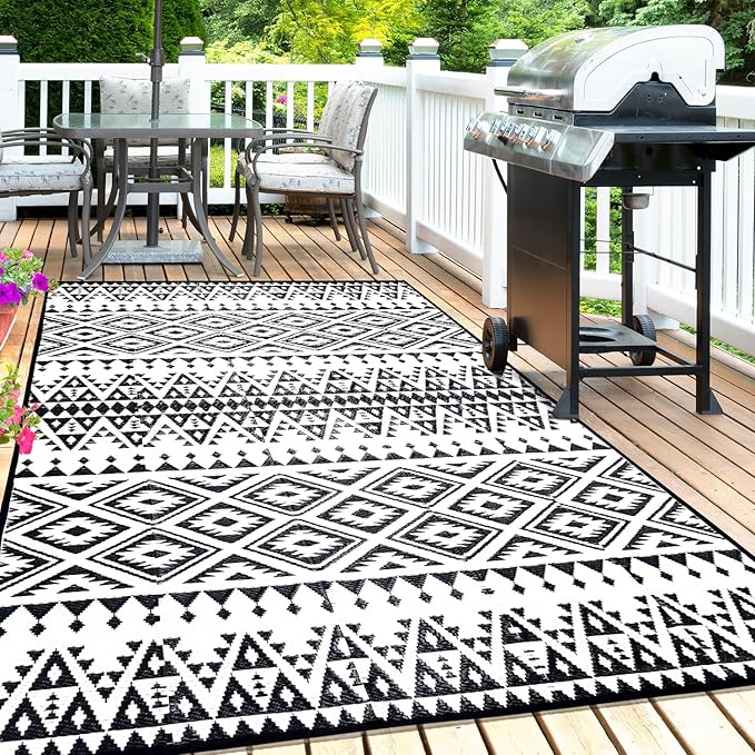Outdoor Rug Mat for Patio, 8x10ft Waterproof Reversible Plastic Straw Rugs, Camping Carpet Area Mats for RV, Porch, Deck, Backyard, Balcony, Camper, Trailer, Black & White