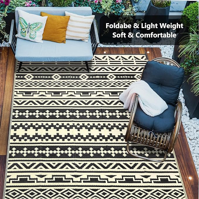 Outdoor Plastic Straw Rug, Waterproof Outdoor Rugs for Patios Clearance, Reversible Area Rug, Large Outside Carpet for Camping, Balcony, RV, Deck, Picnic, Beach 6x9ft Geometric Boho Black&Brown