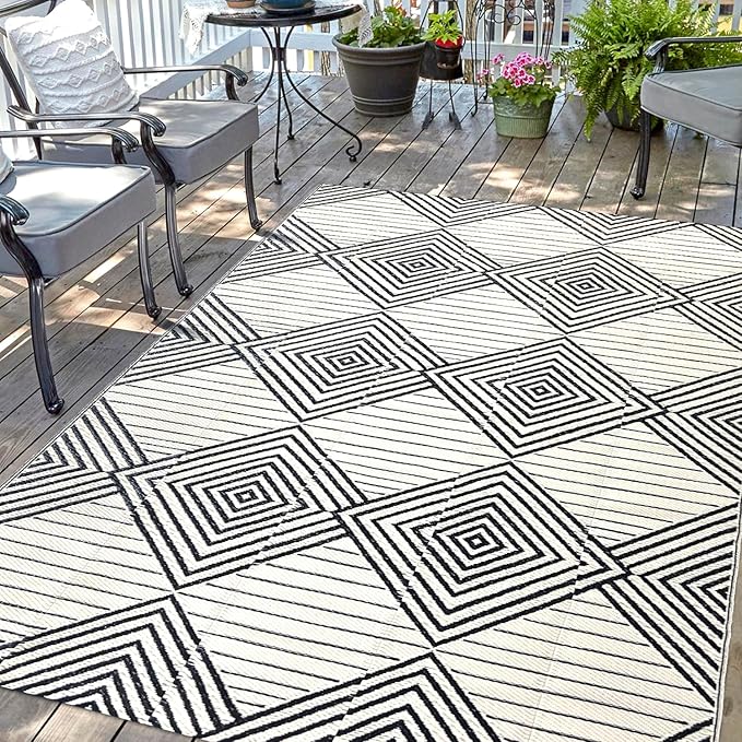 Waterproof Outdoor Rug 5x8ft, Foldable Reversible Plastic Straw Mat for Patio RV Deck Porch Backyard Balcony Camping Picnic Beach Indoor Outdoor Carpet, Black&Beige