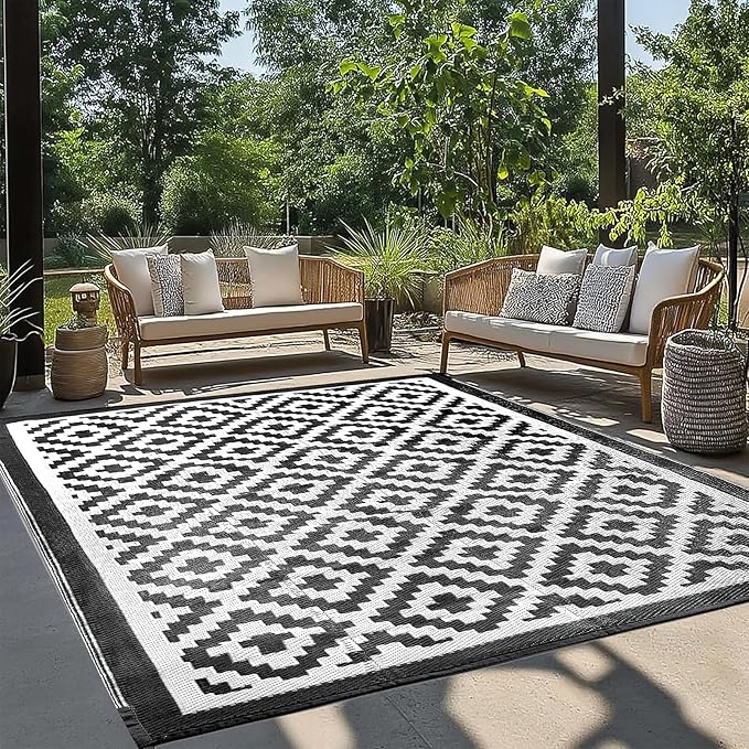 6x9 ft Outdoor Rug Waterproof, Plastic Straw Patio Carpet - UV Resistant Reversible Indoor Outdoor Rugs for Porch, Camping, Poolside, RV, Balcony, Easy to Clean, Black and White