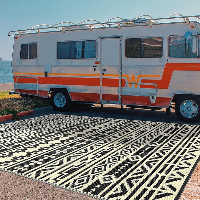 Outdoor Plastic Straw Rug, Waterproof Outdoor Rugs for Patios Clearance, Reversible Area Rug, Large Outside Carpet for Camping, Balcony, RV, Deck, Picnic, Beach 6x9ft Geometric Boho Black&Brown