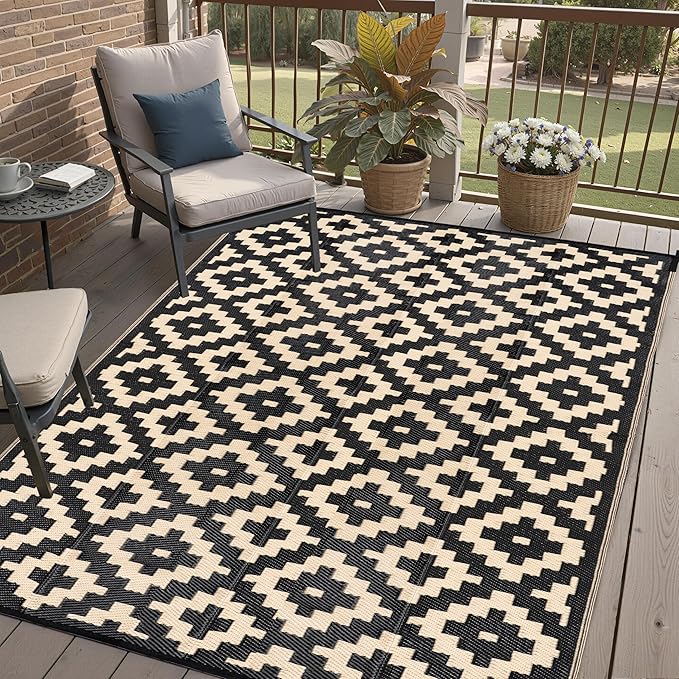 Outdoor Plastic Straw Rug, Waterproof Mat, Washable Large Floor Mat and Rug for Outdoors, RV, Beach, Patio, Camping, Backyard, Deck, Picnic, Indoor Outside (6x9ft,Geometry/Black&Beige)