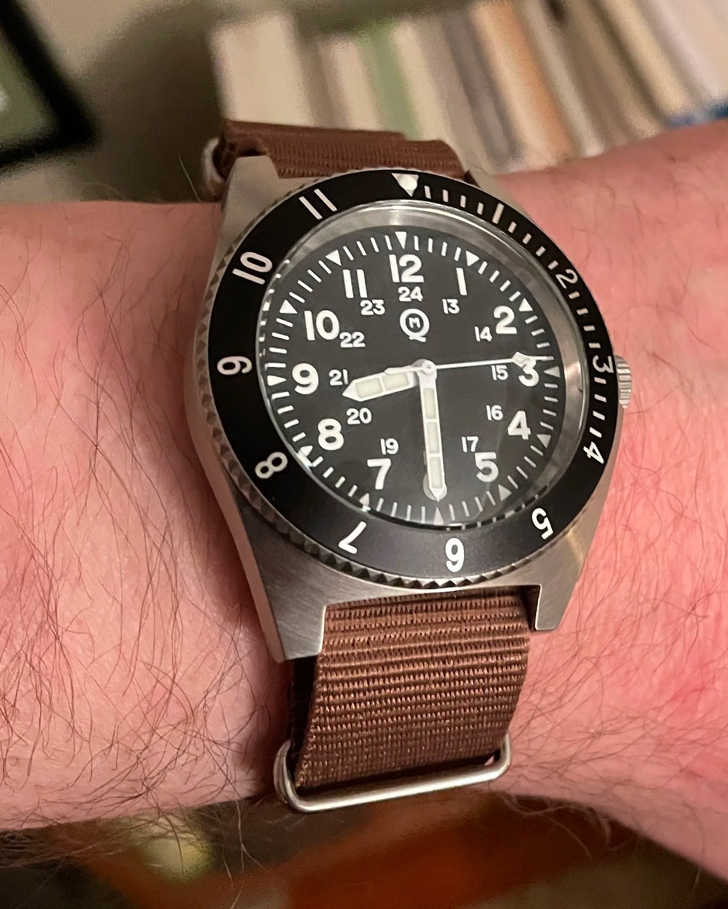 QM "Vietnam" Quartz Wristewatches  US Special Forces UDT Military Men's 300M Diver Super Light Japan VH31 Movement SM8019BA